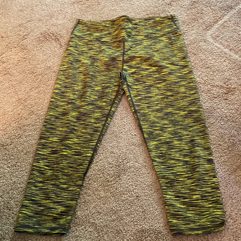 3/4 yellow and black leggings